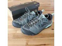 salomon x alp spry gtx womens